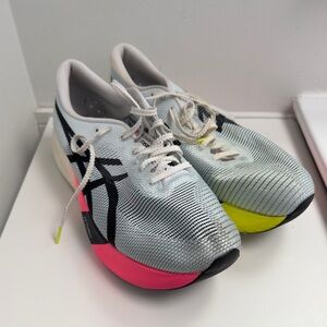 Asics Metaspeed Edge Paris - Men's Size 9.5 / Women's Size 11